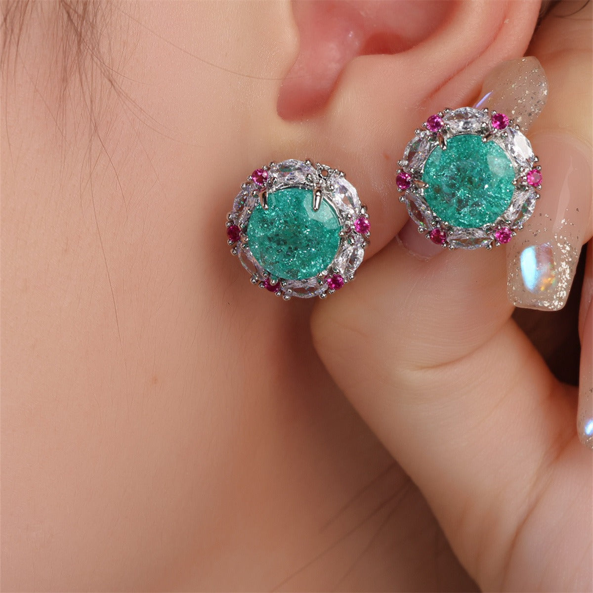 New Style Inlaid Zircon Round Earrings