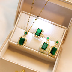 3-piece Set Luxury Fashion Emerald Necklace Earrings Ring