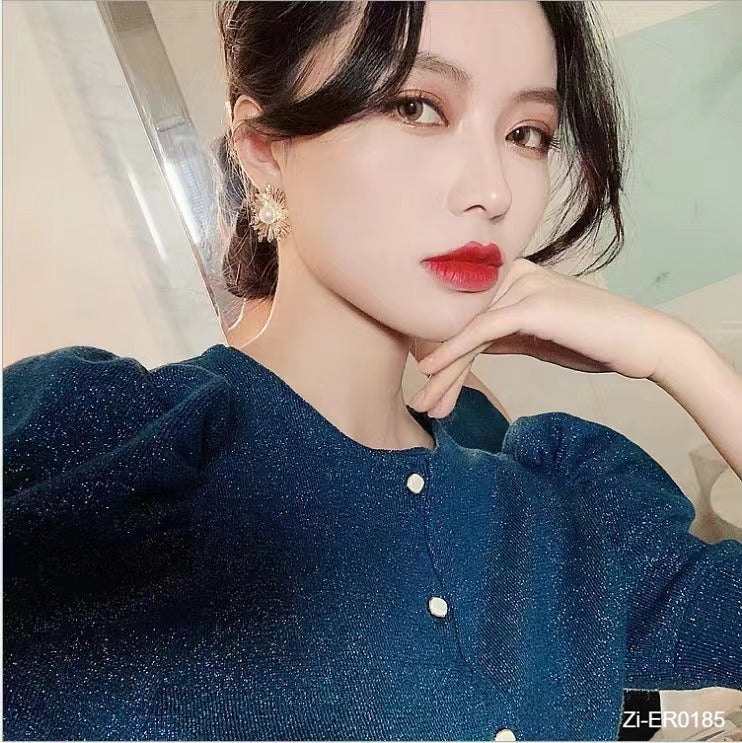 French Style Pearl Earrings - Zi Collection Hub