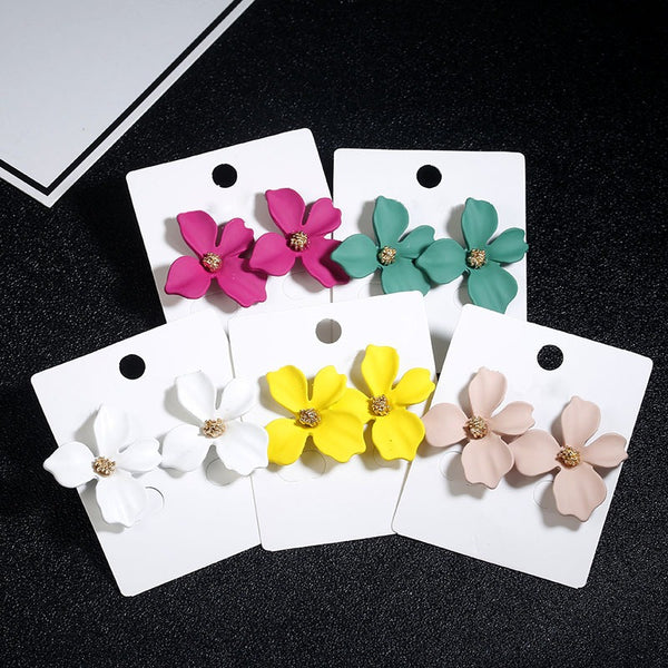 Alloy Small Fresh Petal Earrings