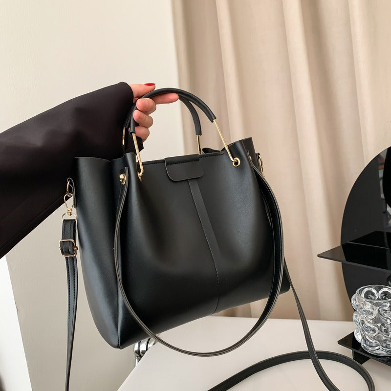 New Style Trendy Versatile Commuting Crossbody Tote Bucket Bags