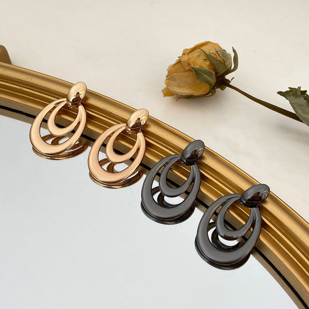 Hollow Round Earrings