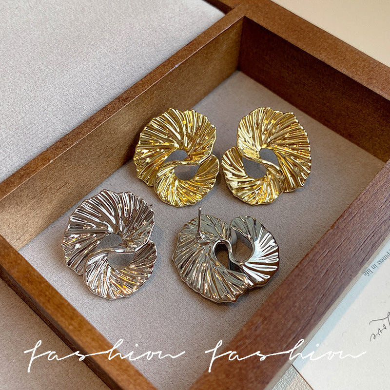 Asymmetrical Shape Texture Earrings