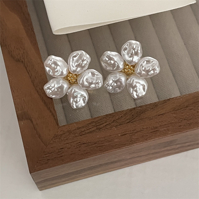 ER480 - Baroque Floral and Pearl Earrings