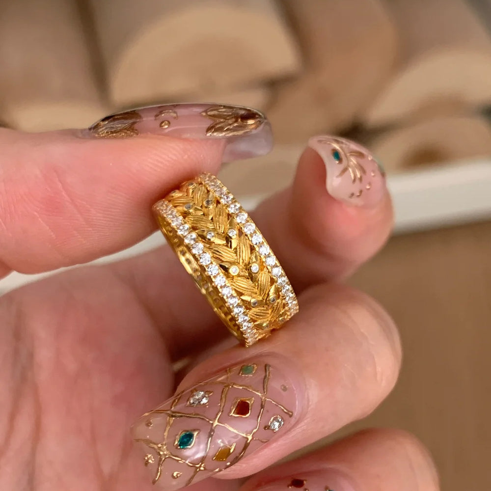 Brilliant Star River Ring - Adjustable