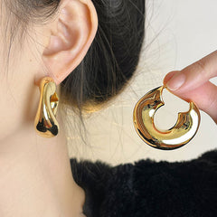 C- Shaped Circle Hollow Earrings