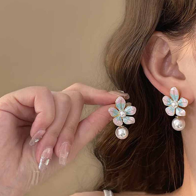 ER487 - Camellia Flower Pearl Stud Earrings