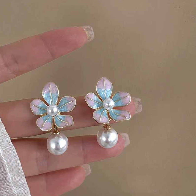ER487 - Camellia Flower Pearl Stud Earrings