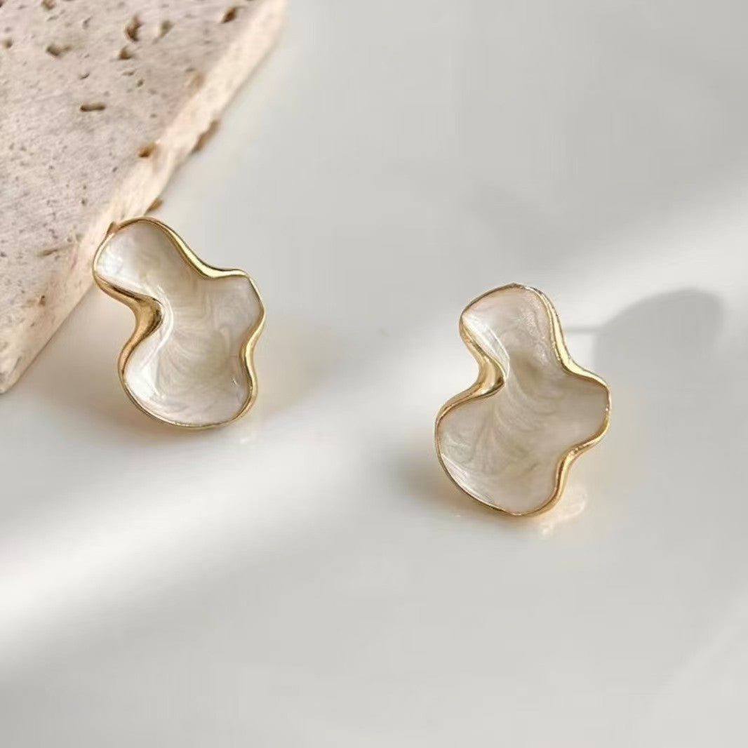 Cloud Irregular Stud Earrings