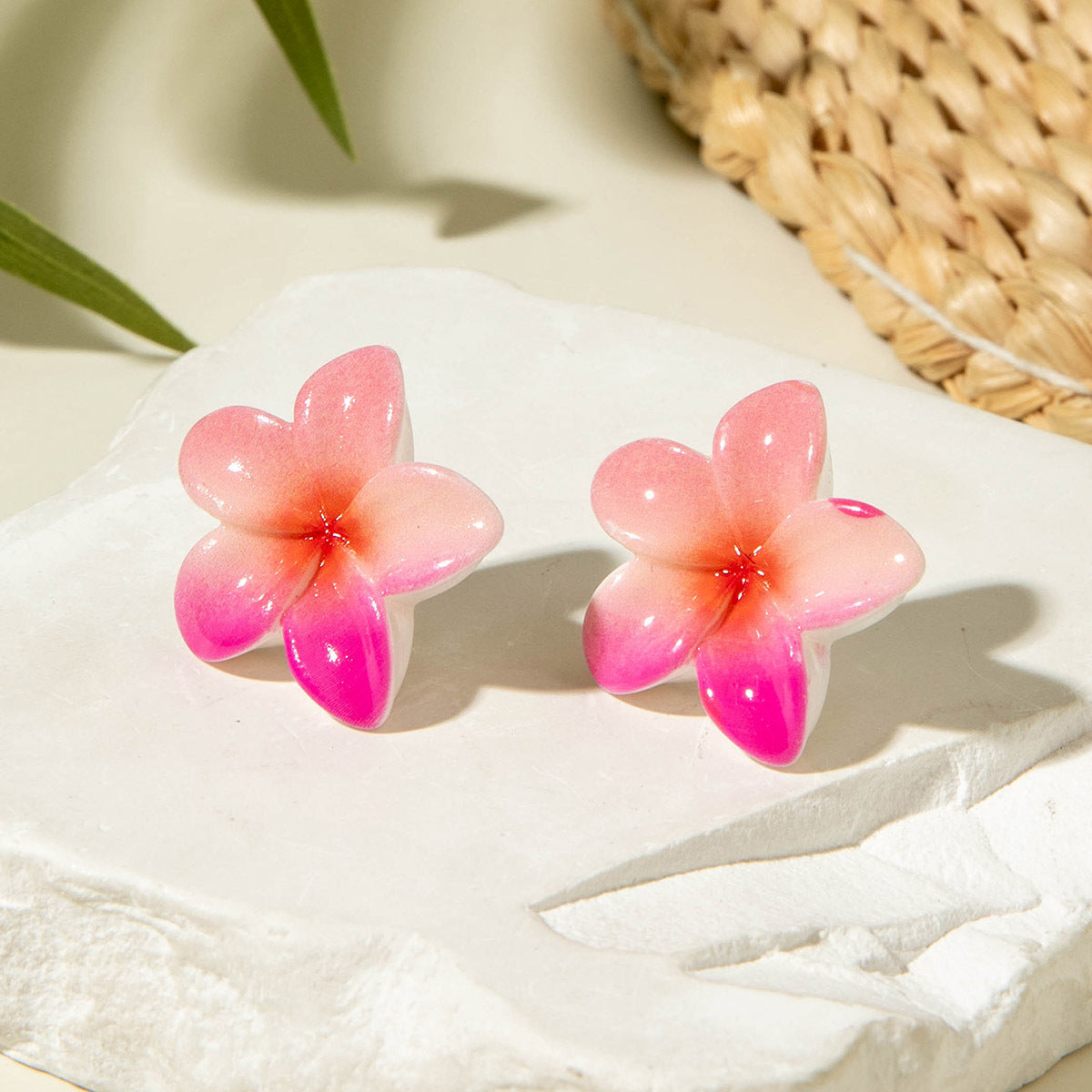 Daisy Resin Flower Earrings