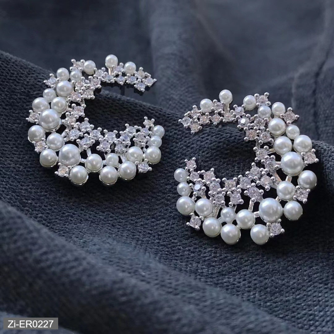 ER227 - Irregular Round Pearl Earrings
