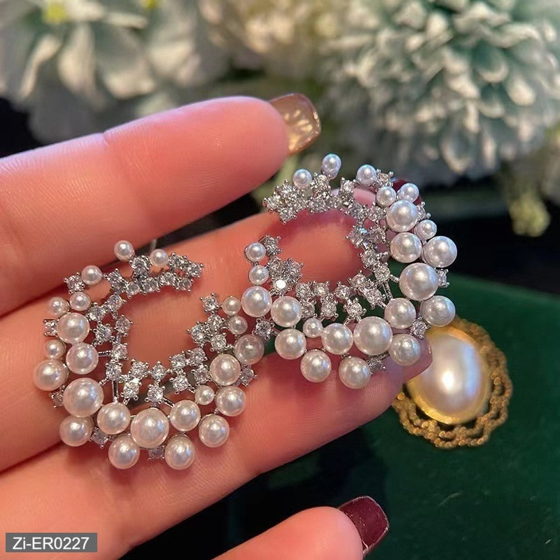 ER227 - Irregular Round Pearl Earrings