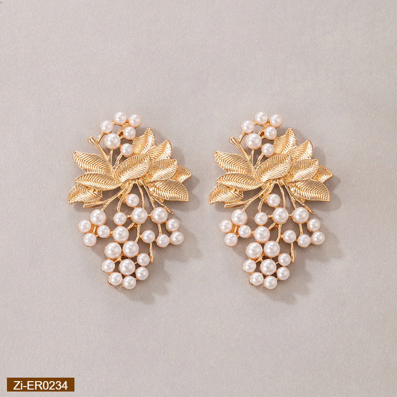 New Fashion Golden Petal Drop Earrings