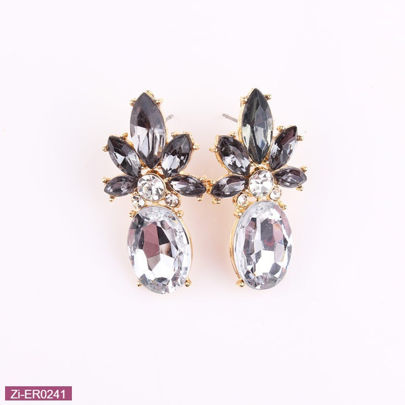 Inlaid With Crystal Flower Earrings