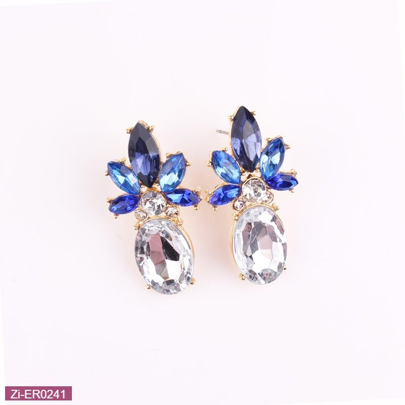 Inlaid With Crystal Flower Earrings