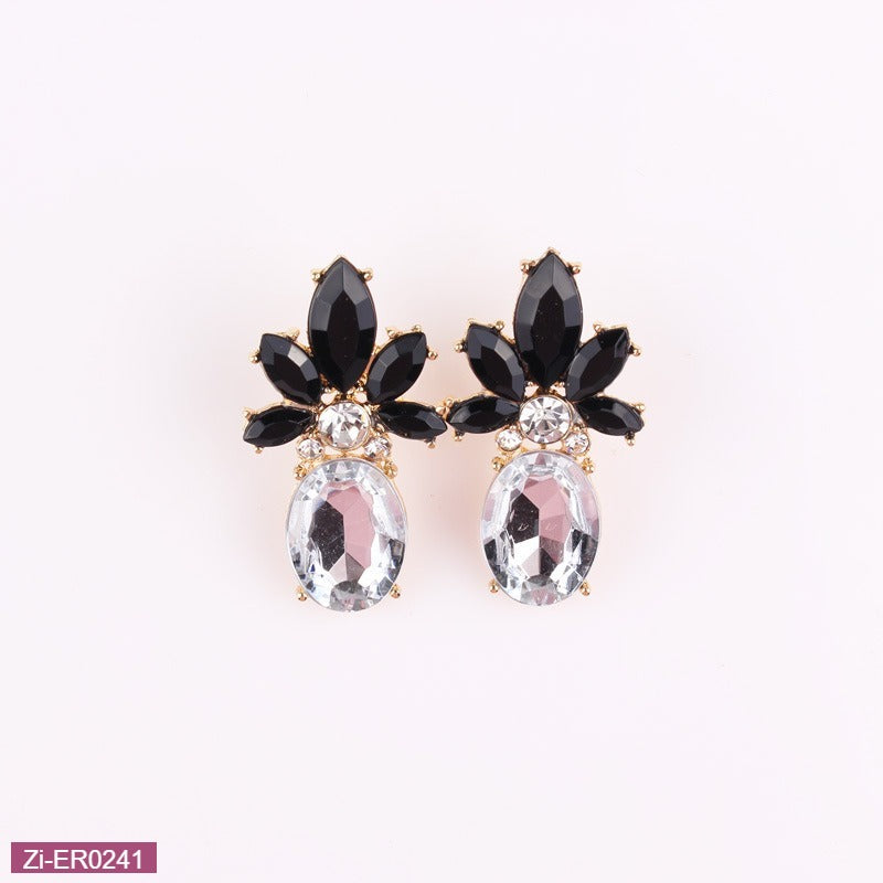 Inlaid With Crystal Flower Earrings