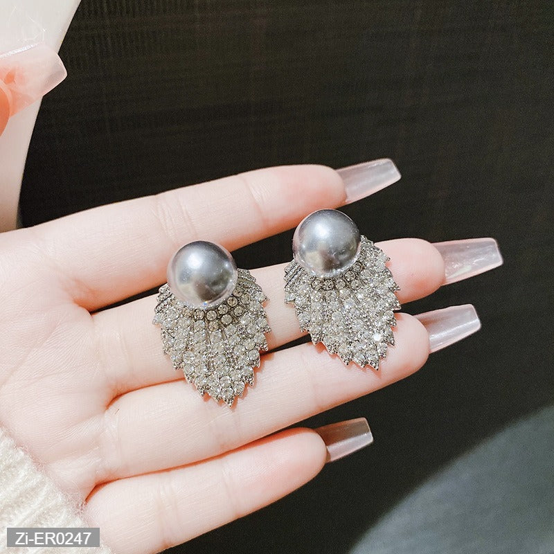 ER247 - Pearl Silver Needle Earrings