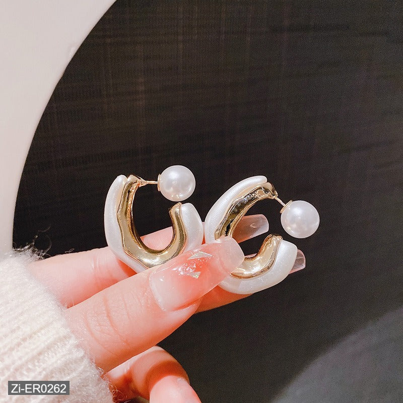 Pearl C-Shaped Earrings