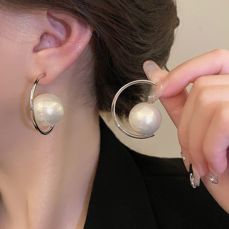 Big Pearl High-Grade Silver Needle C-Shaped Earrings