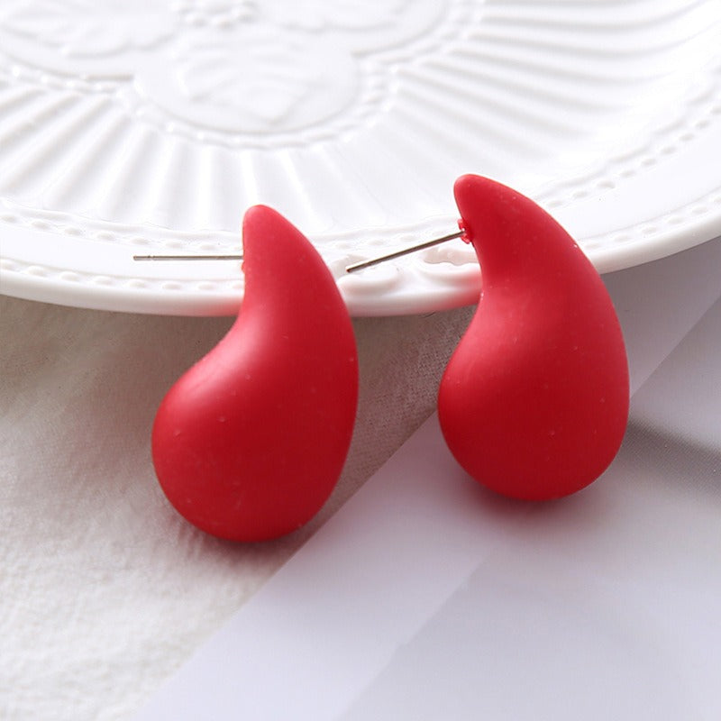 High-grade hollow water drop earrings