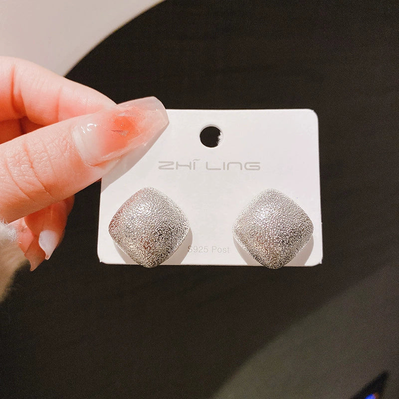 Metal Frosted Square Earrings