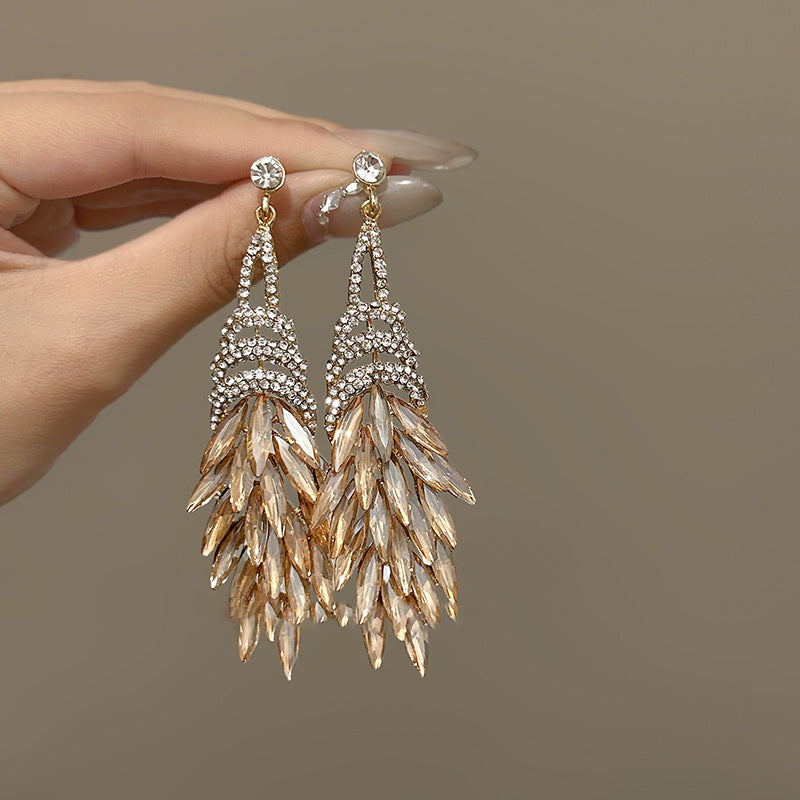 ER534 - Sparkling Rhinestone Wheat Tassel Earrings