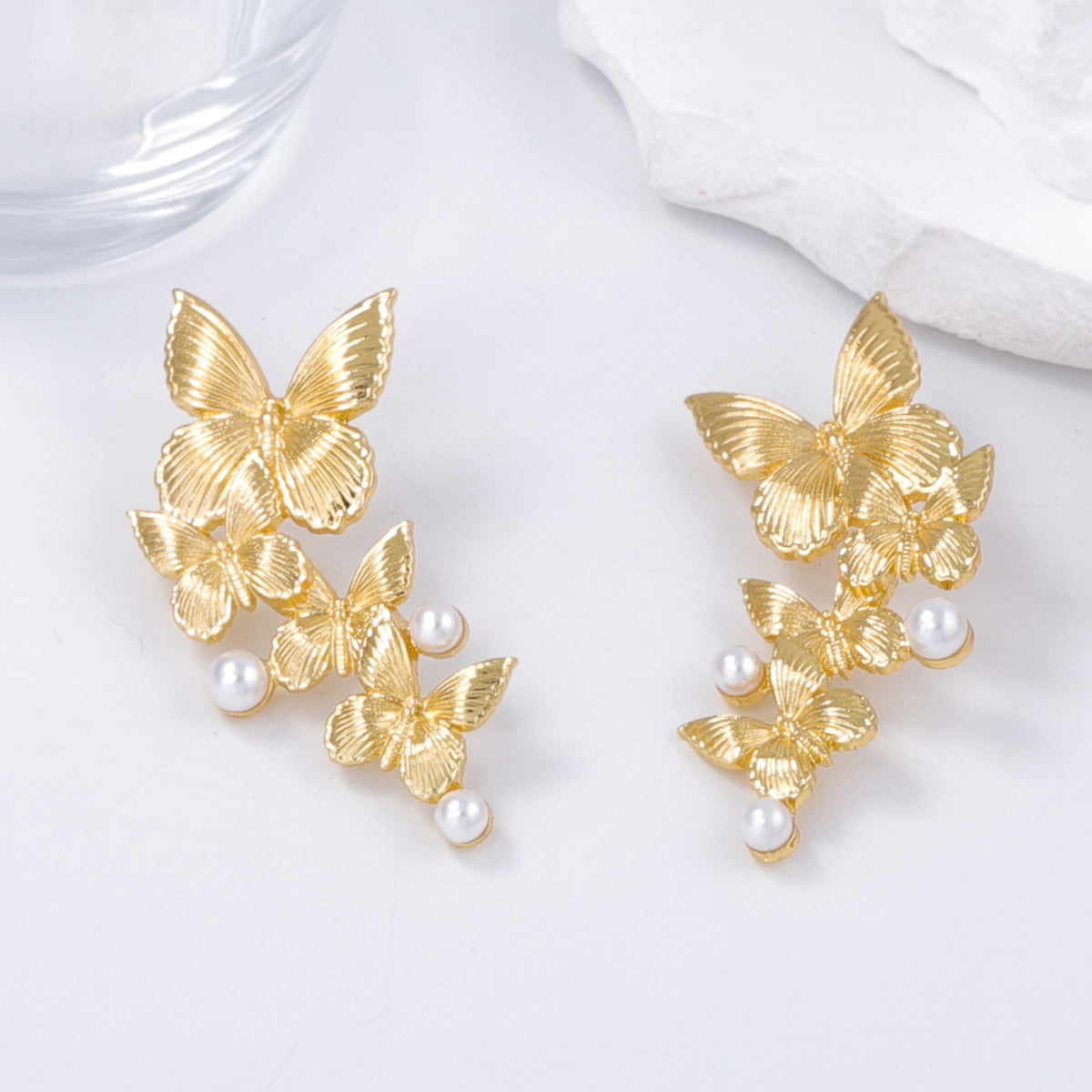ER539 - Faux Pearl Butterfly Earrings