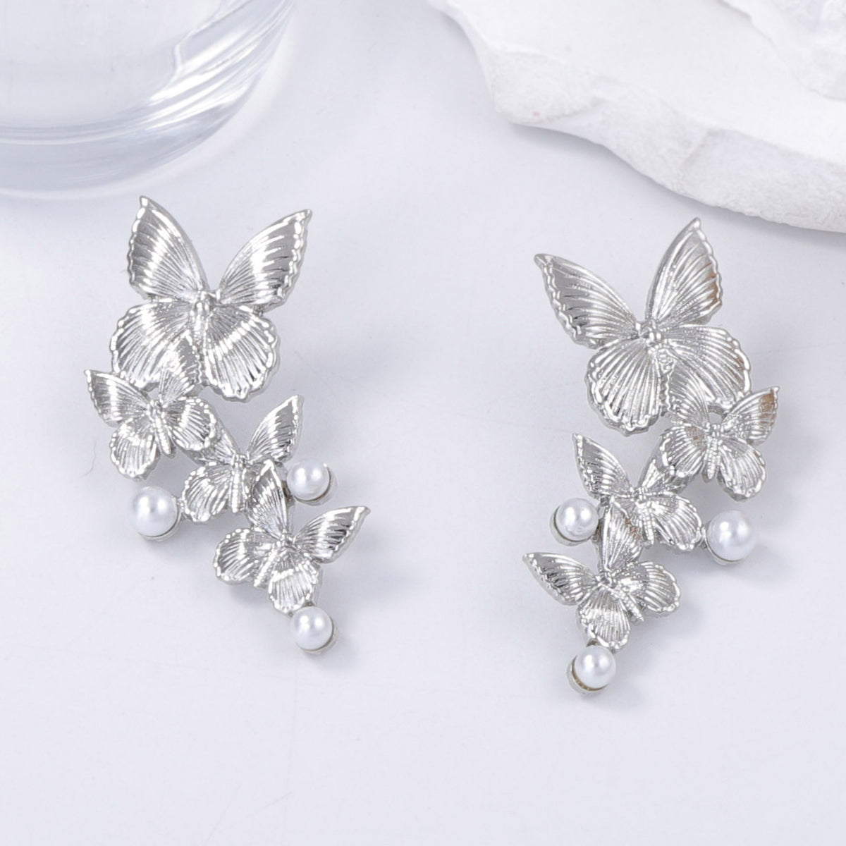 ER539 - Faux Pearl Butterfly Earrings