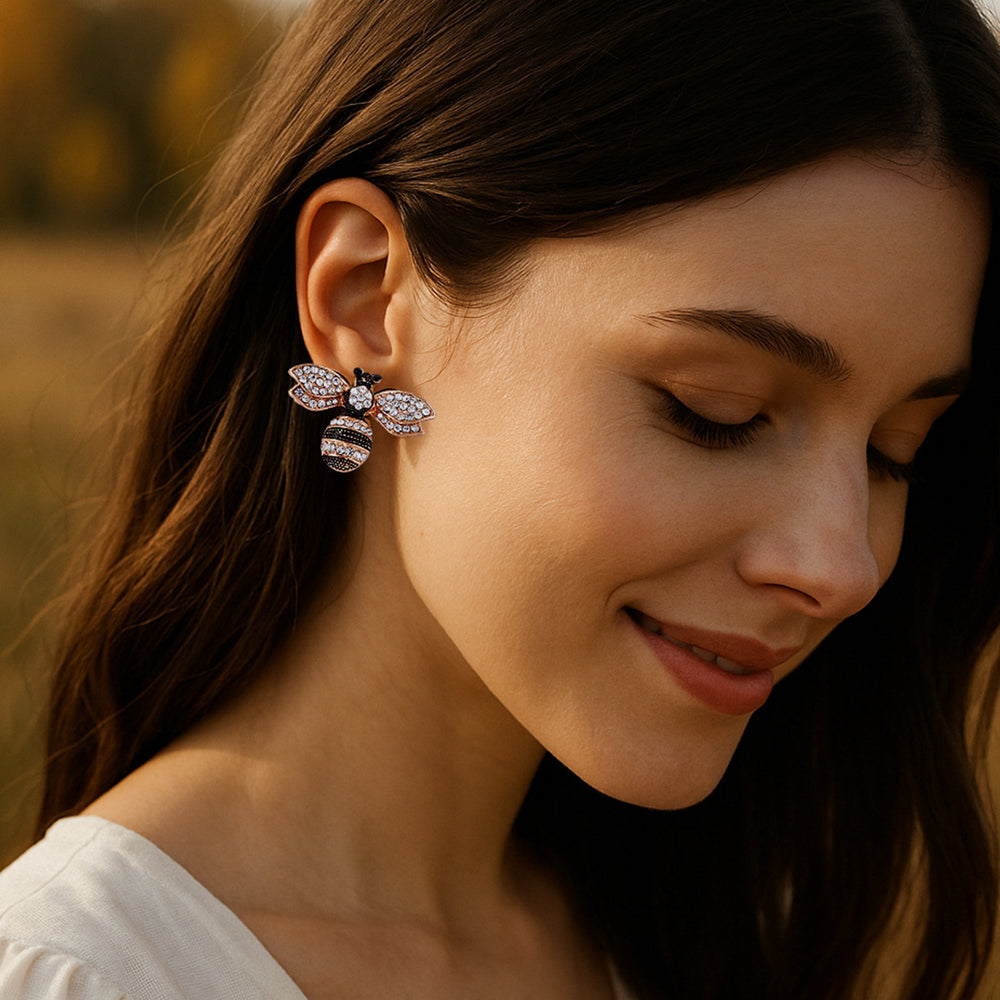 ER542 - Bee Luxury Minimalist Earrings