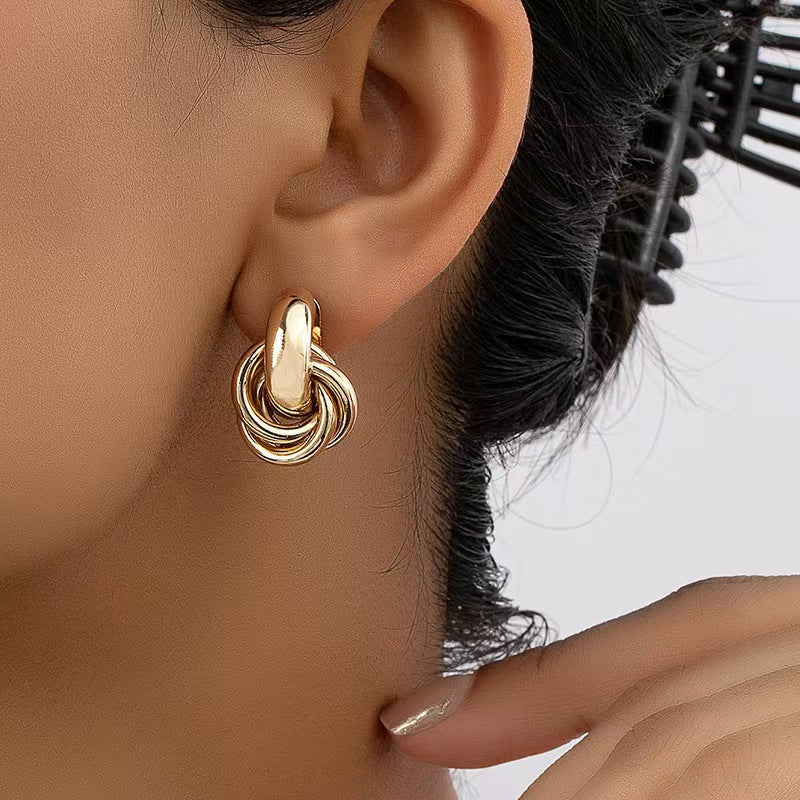 ER550 - Metal Geometric Stud Earrings