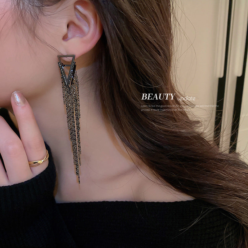 ER530 - Triangle Tassel Earrings