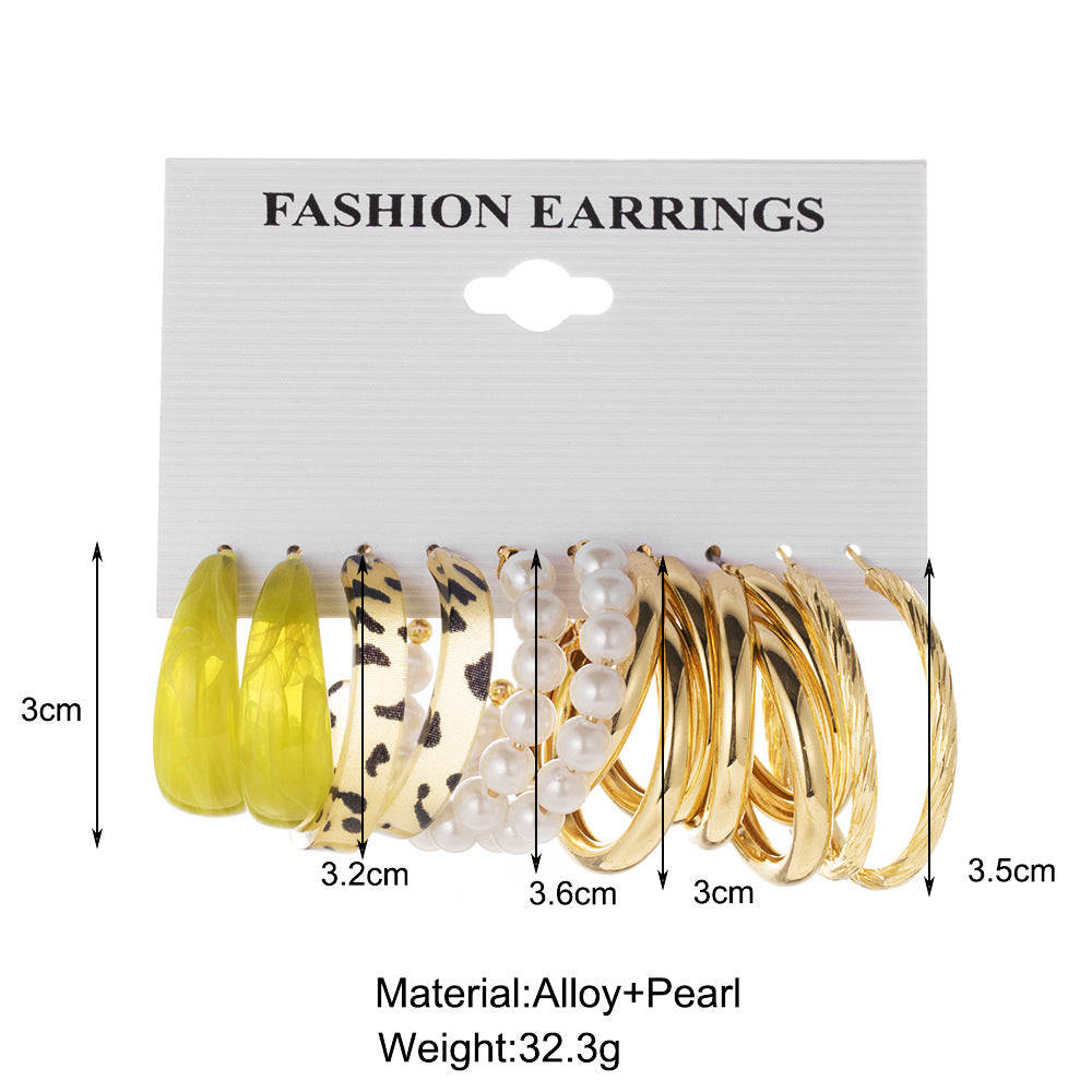 Pearl Leopard Print Acrylic C-Shaped Letter Earrings