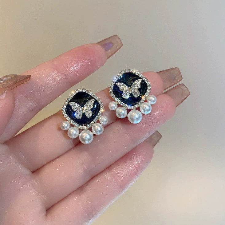 Elegant Butterfly Pearl Stud Earrings