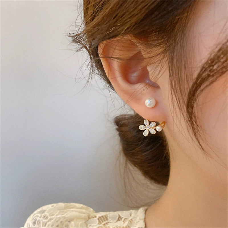 Elegant Floral Pearl Stud Earrings