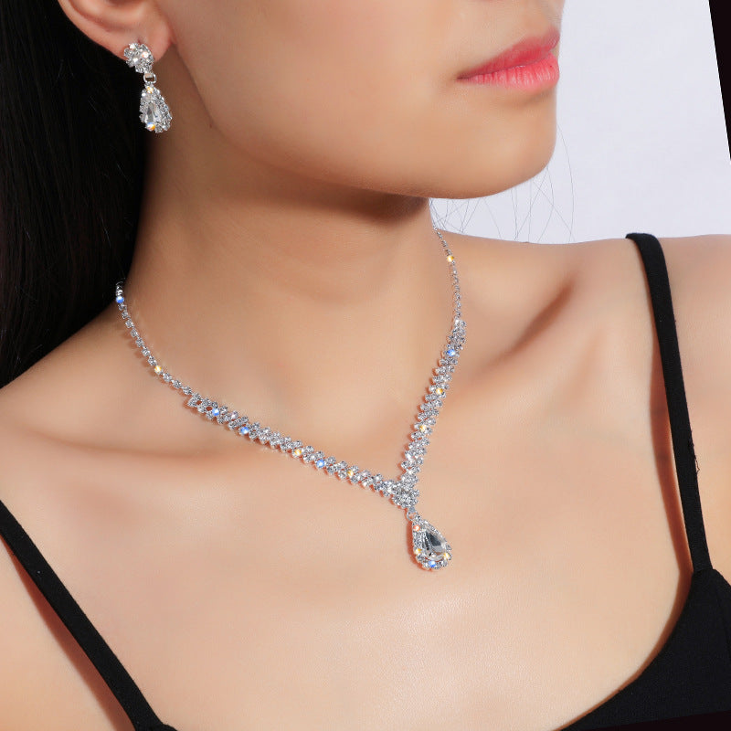 Elegant Silver Crystal Jewelry Set