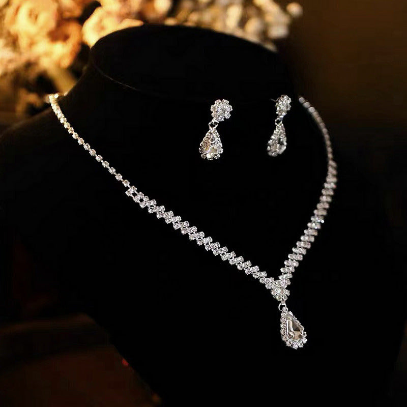 Elegant Silver Crystal Jewelry Set