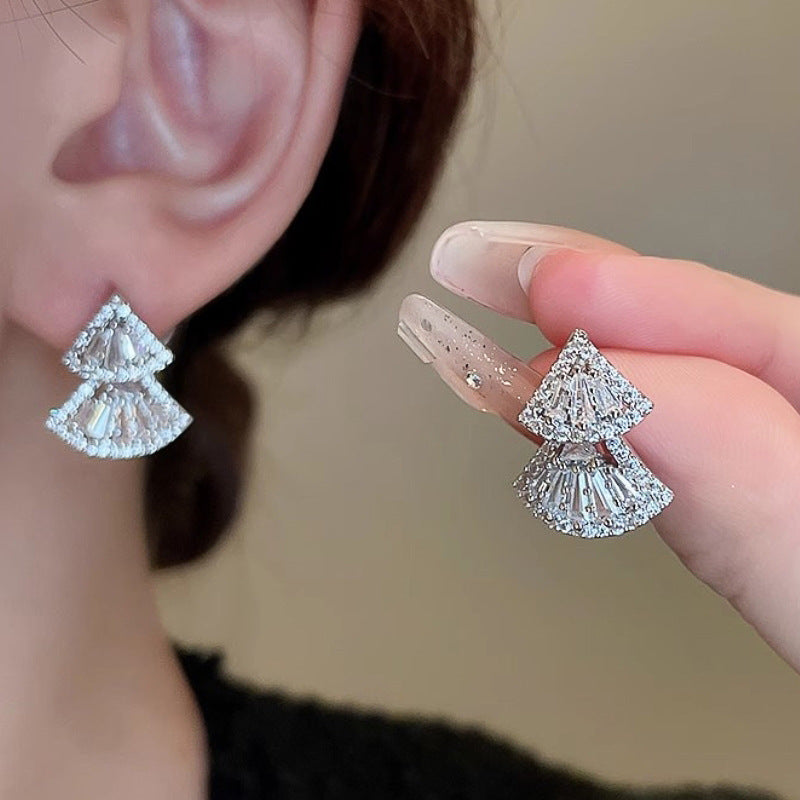 ZER33 - Exquisite Sparkling Earrings