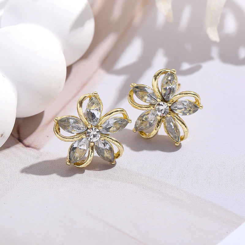 Five-Petal Flower Shining Earrings