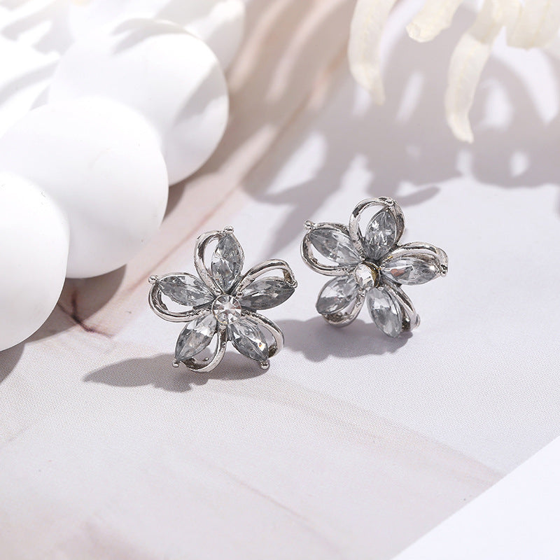 Five-Petal Flower Shining Earrings