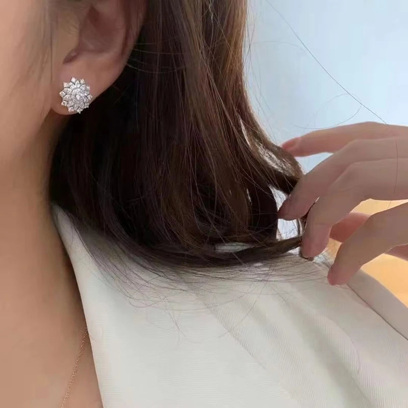 ZER29 - Flower Shaped Stud Earring