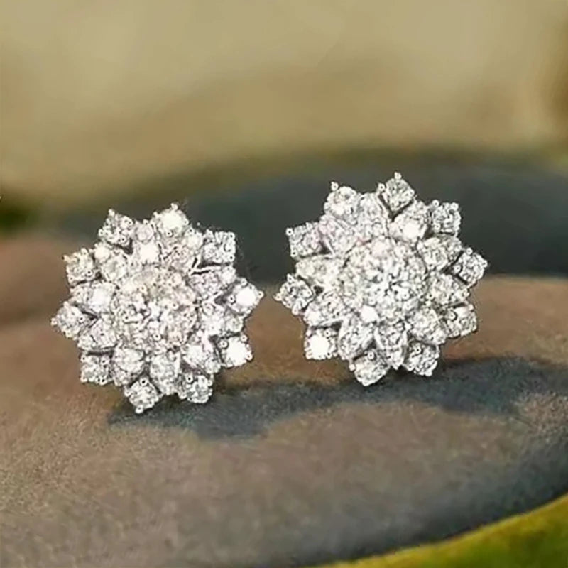 ZER29 - Flower Shaped Stud Earring