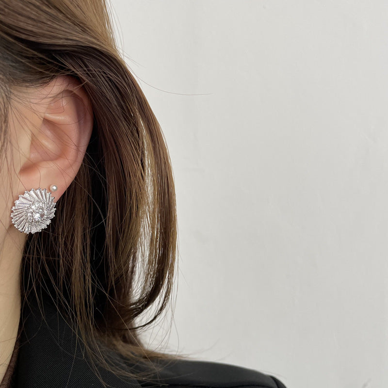 ZER36 - Flower Zircon Earrings