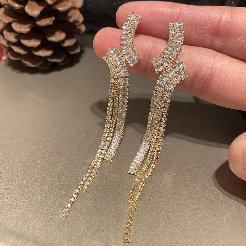 ER529 - Geometric Tassel Earrings