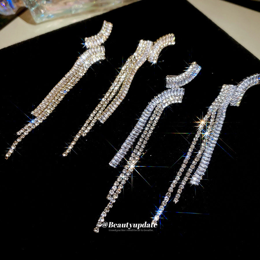 ER529 - Geometric Tassel Earrings