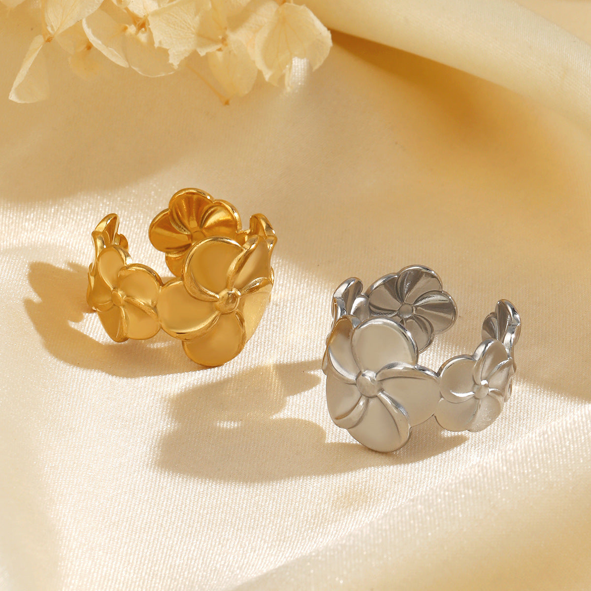 SRNG-52 - Glossy Floral Stainless Steel Ring - Adjustable