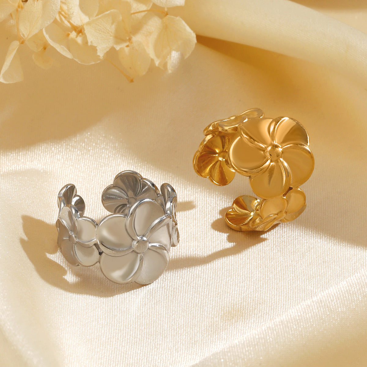 SRNG-52 - Glossy Floral Stainless Steel Ring - Adjustable