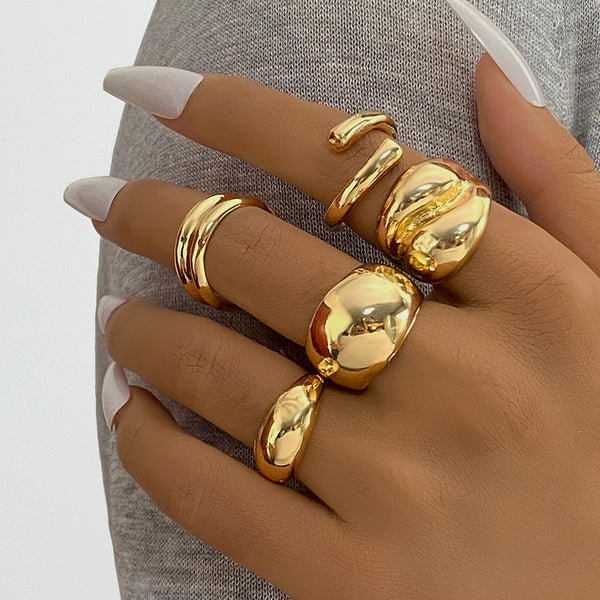 💫 Golden Essence Chunky Ring Set 💛