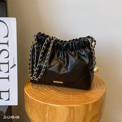 High-capacity Messenger Bag Chain Soft Leather Bag