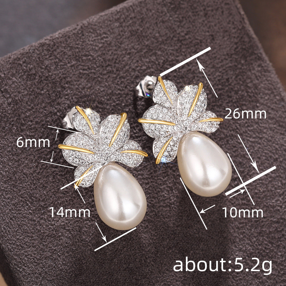 ZER16 - Leaf imitation Pearl Earrings