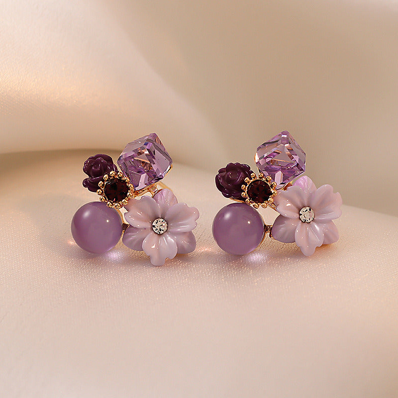 Maple Rhyme Retro Zircon Flower Earrings